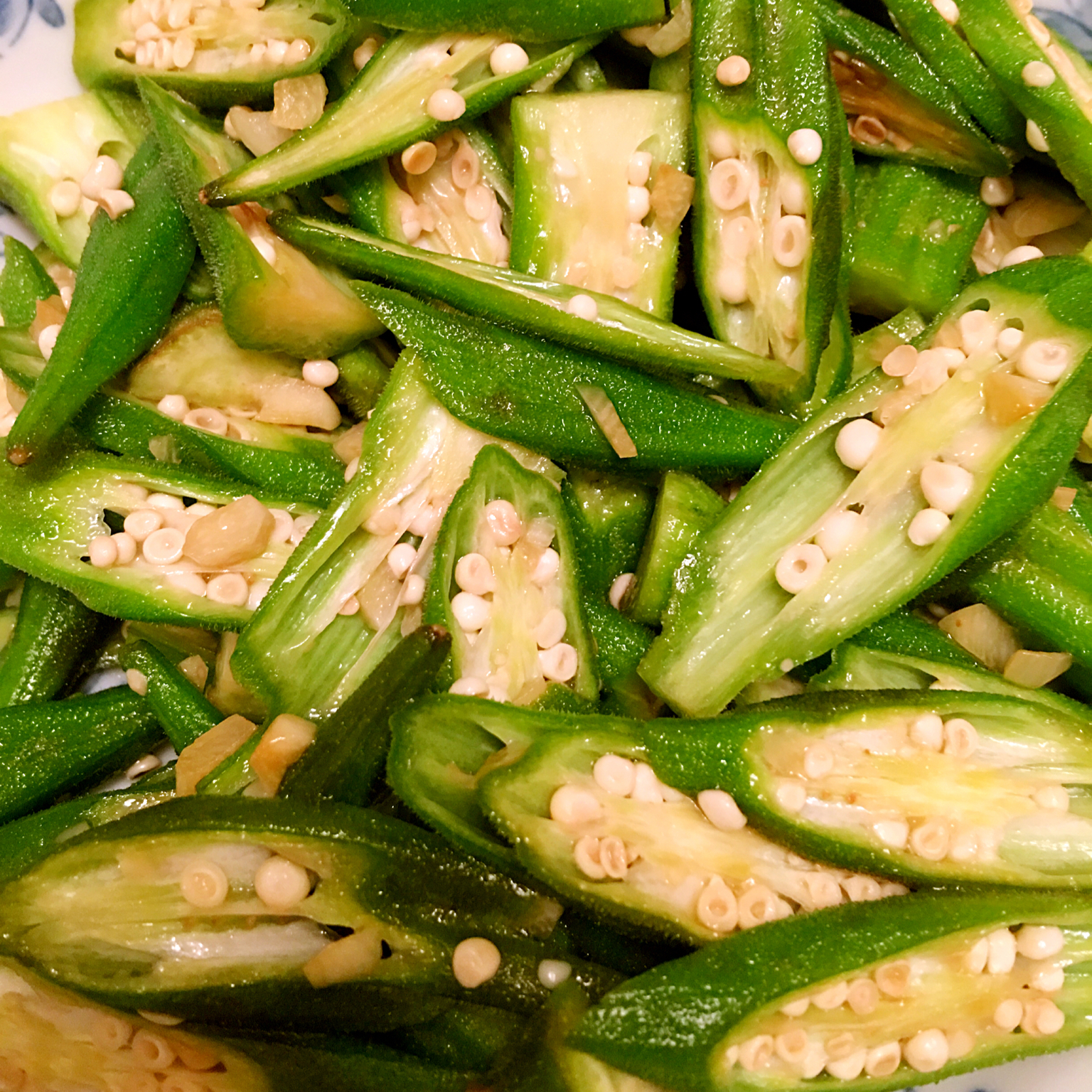 白灼秋葵
