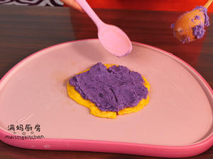 蛋黄紫薯卷的做法 步骤7