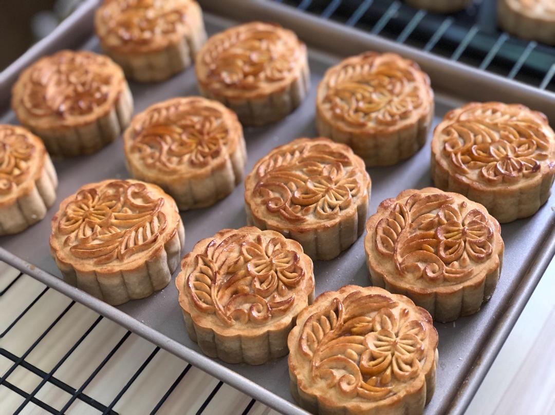 【终极版广式月饼配方】表皮油亮的秘诀！