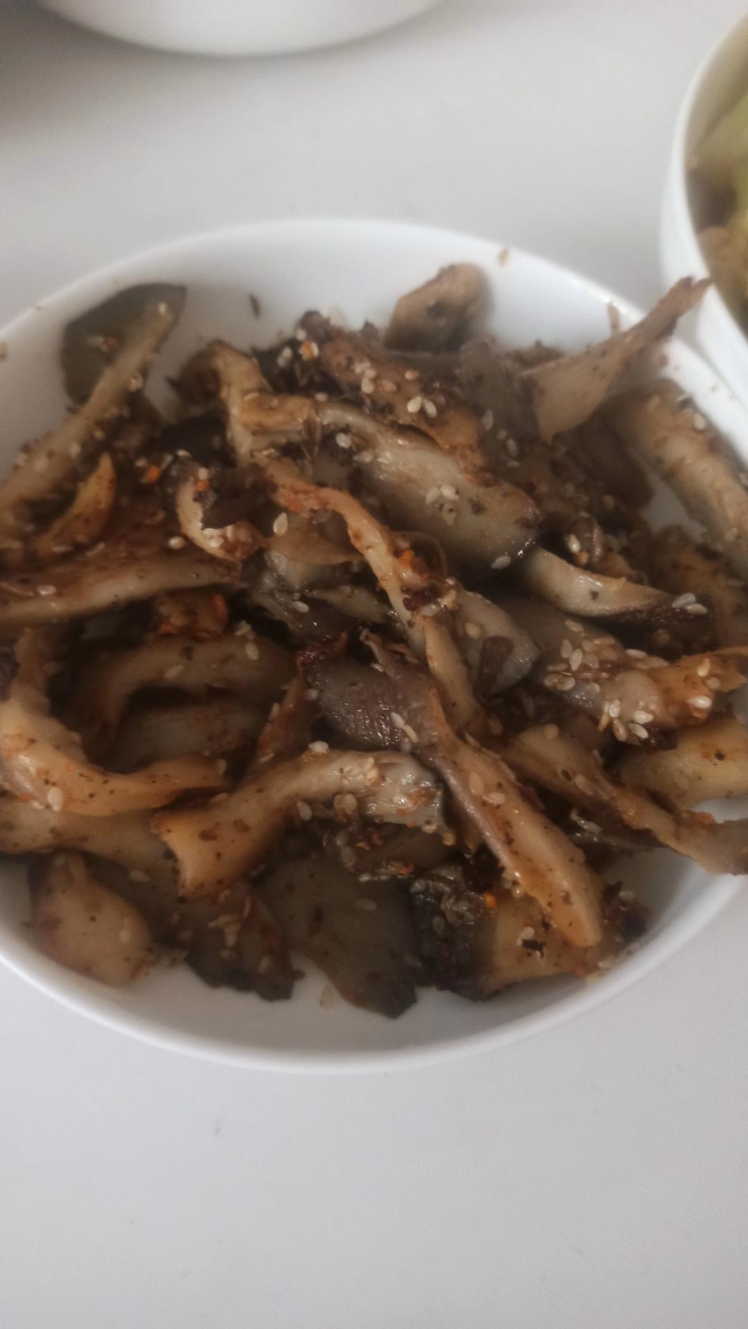孜然平菇