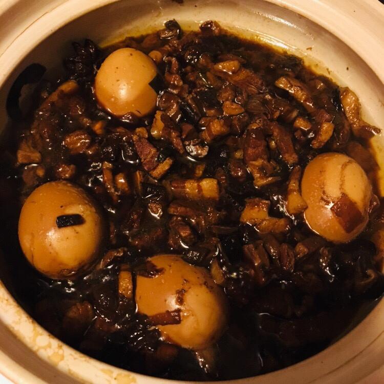 洋葱酥卤肉饭