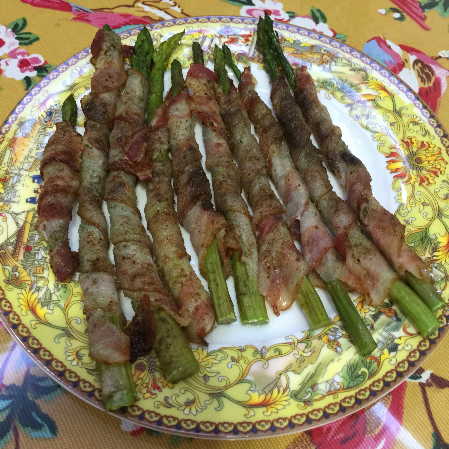 黑椒培根芦笋卷