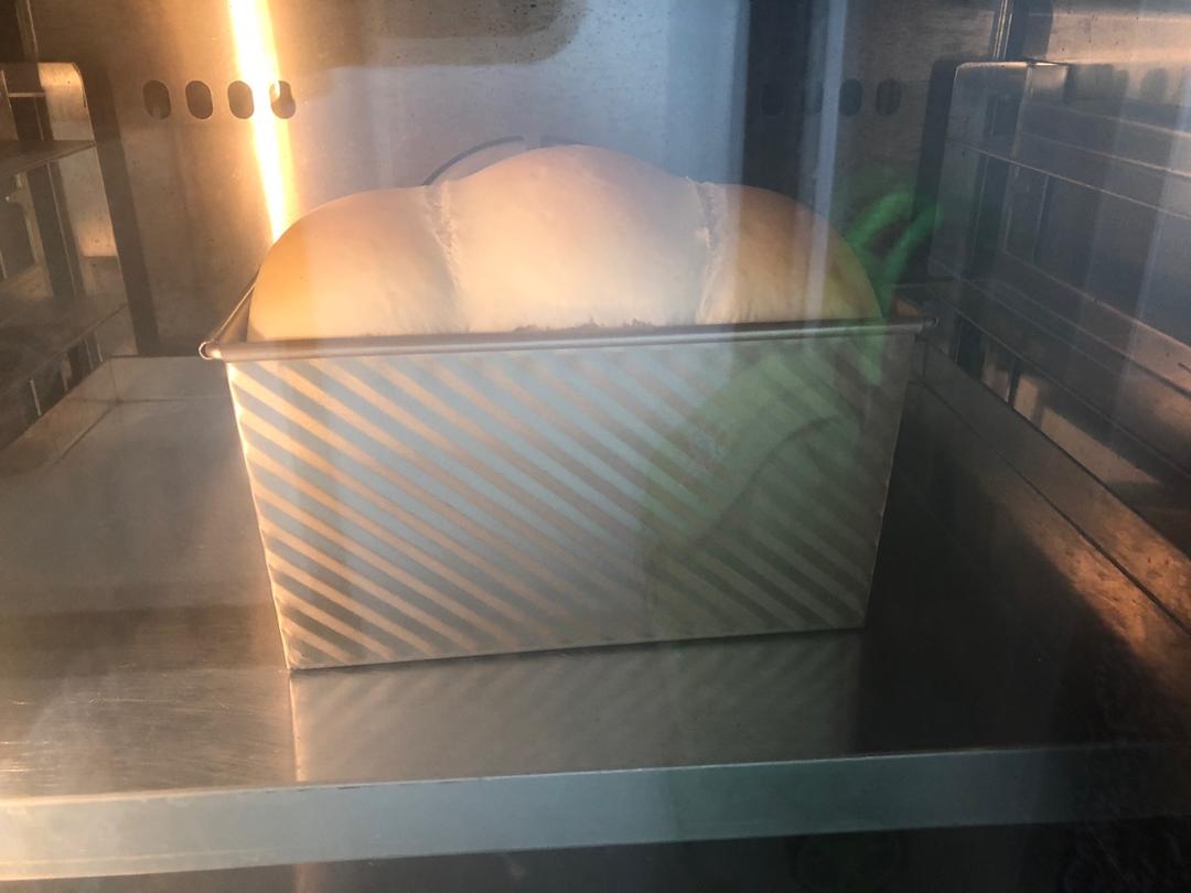 纯奶手撕吐司