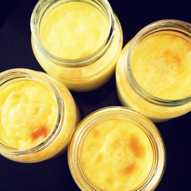 Crèmebrulée。法式烤布雷。焦糖布丁。