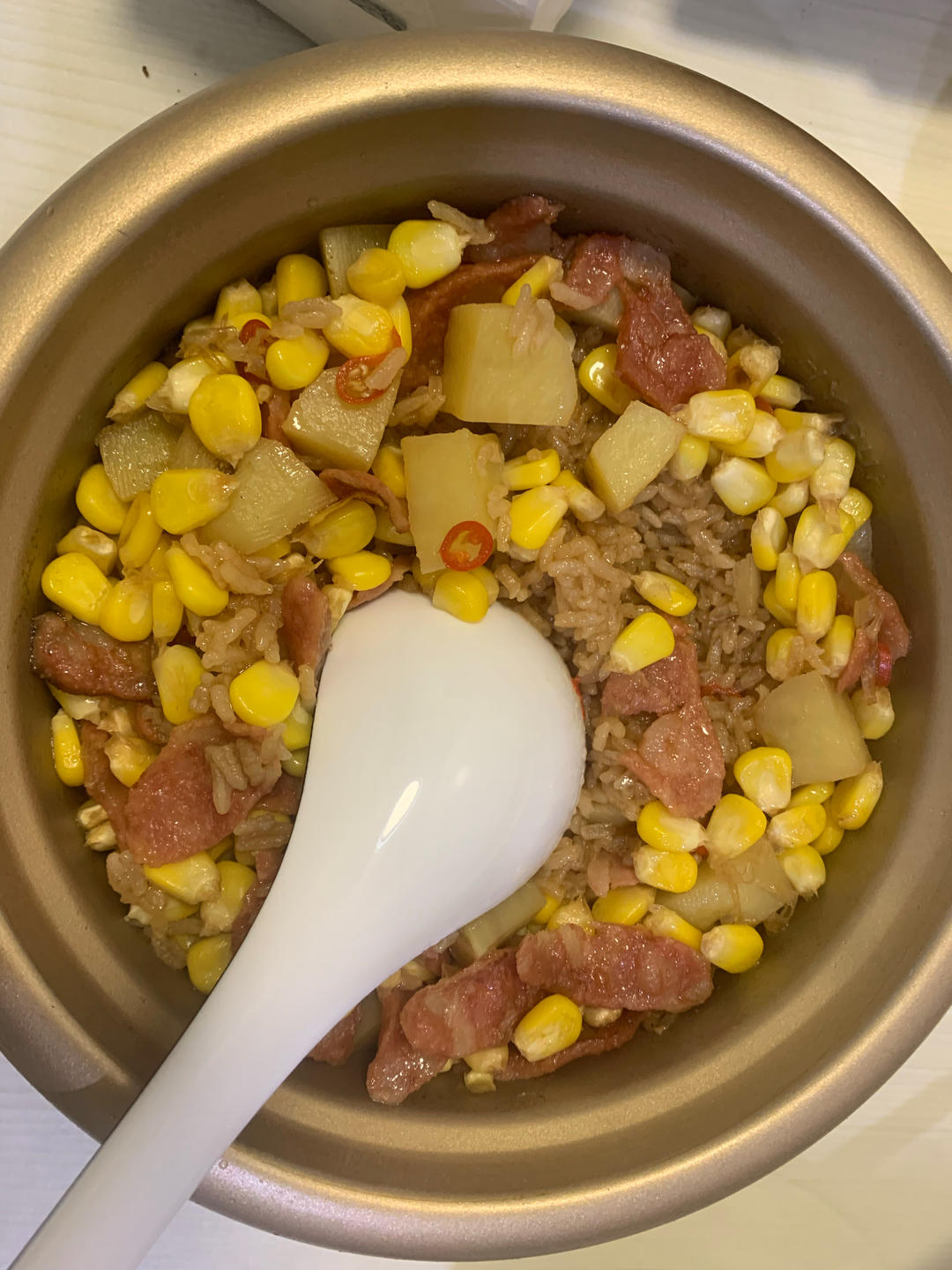 腊肠煲仔饭（电饭锅版）