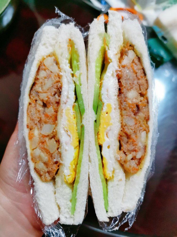 三明治【马蹄肉饼】