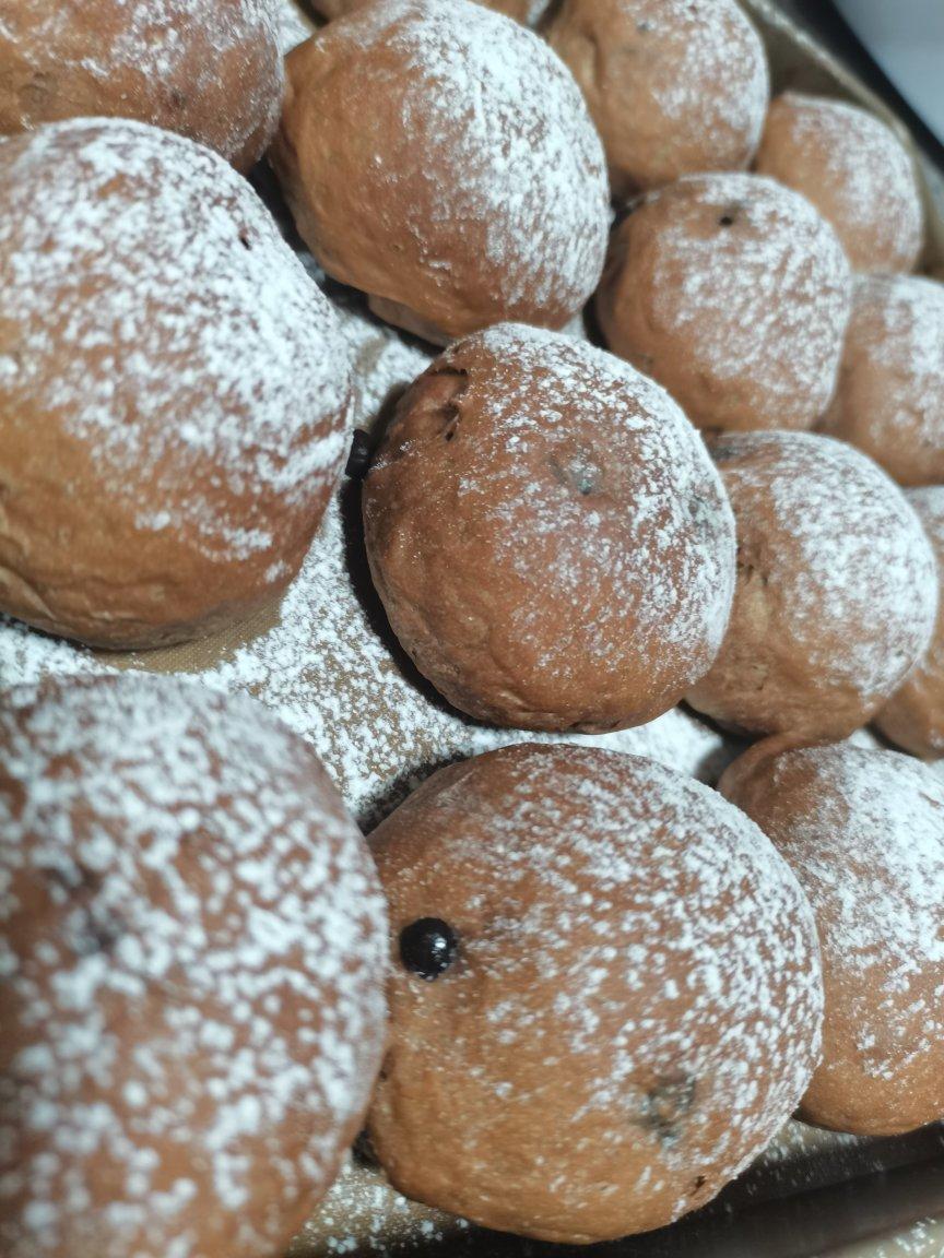 双重巧克力爆浆小餐包