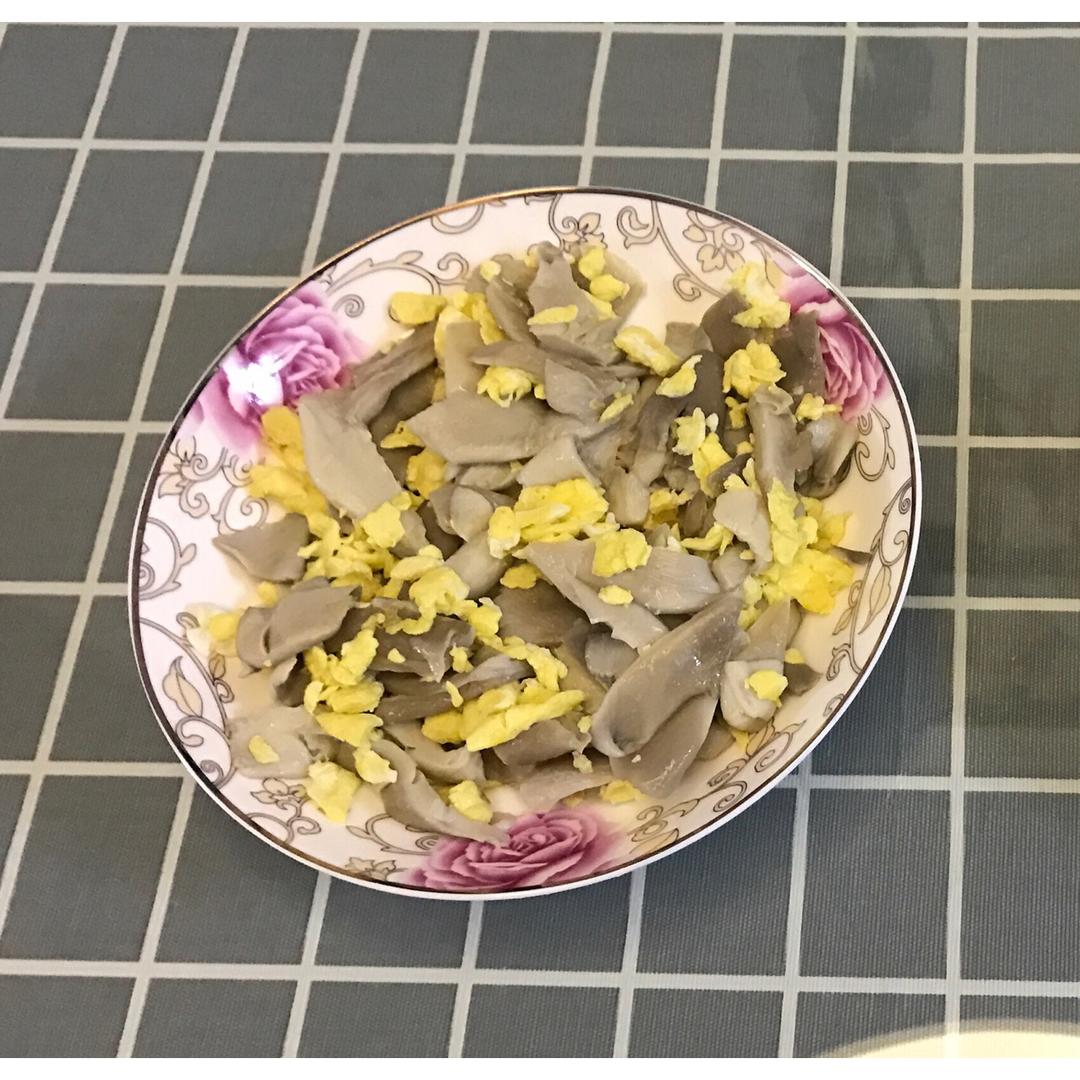 平菇炒蛋