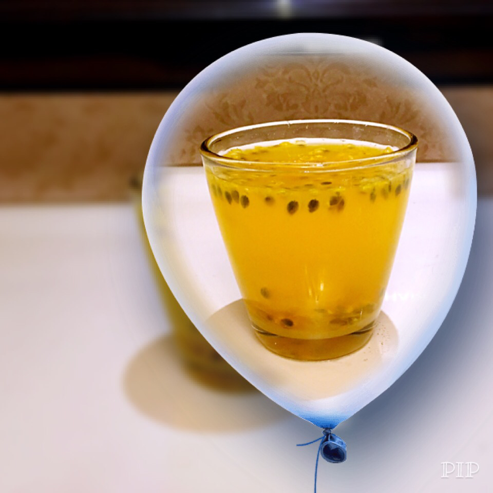 百香果的朴素吃法（百香果汁）