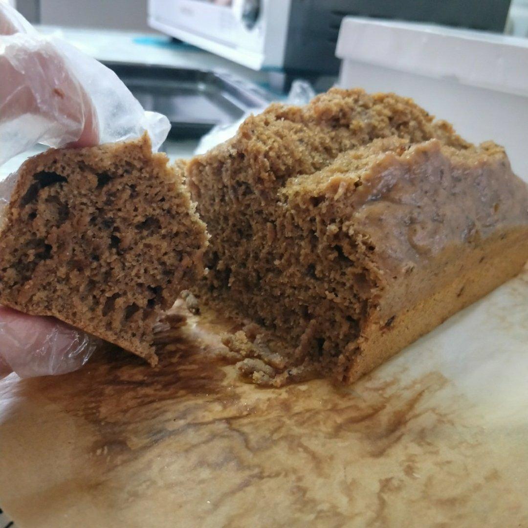 无油黑芝麻蒸糕（Black Sesame Steamed Sponge Cake)