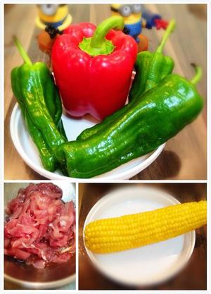 多彩 玉米双椒炒肉的做法 步骤1