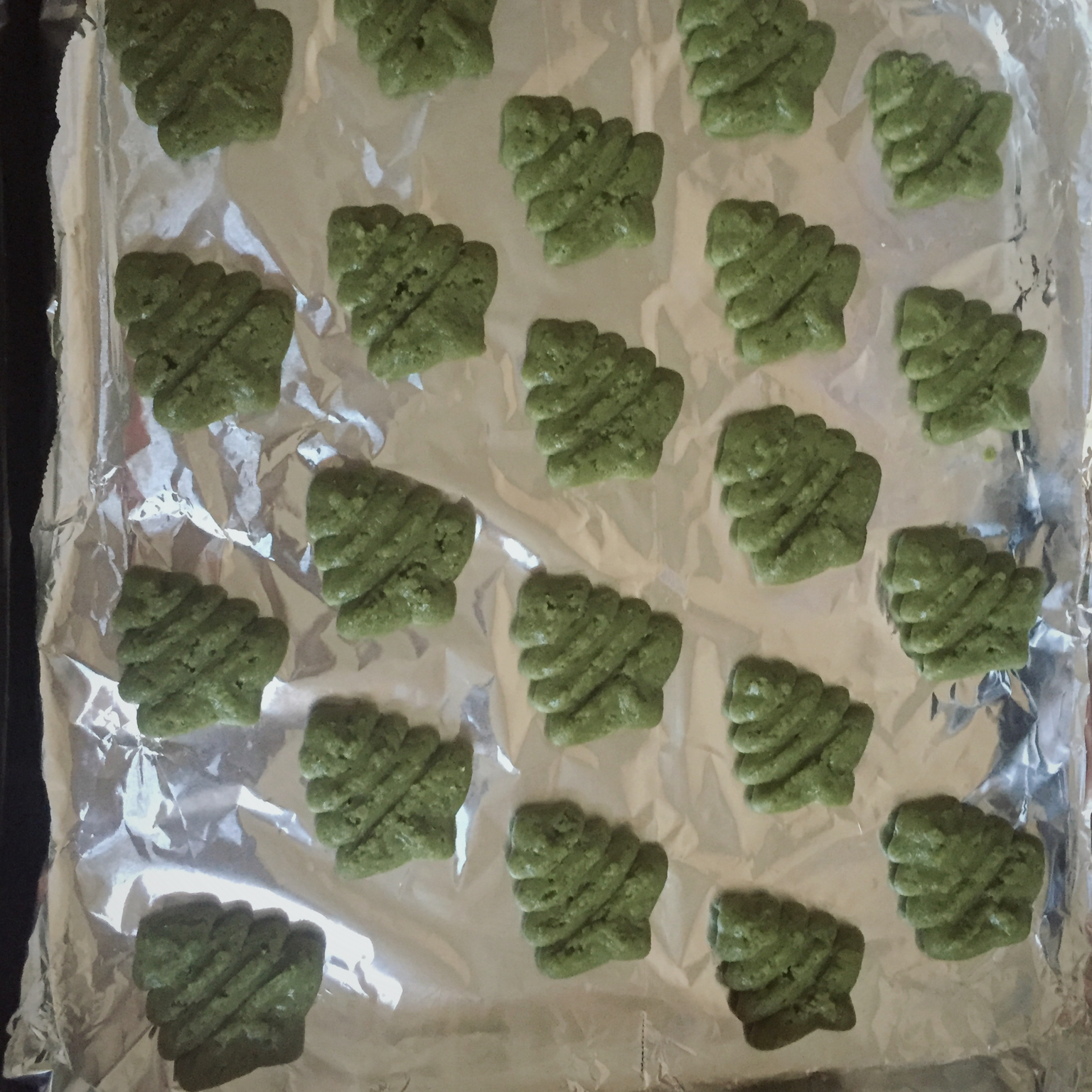 多种口味曲奇（香草、巧克力、抹茶）