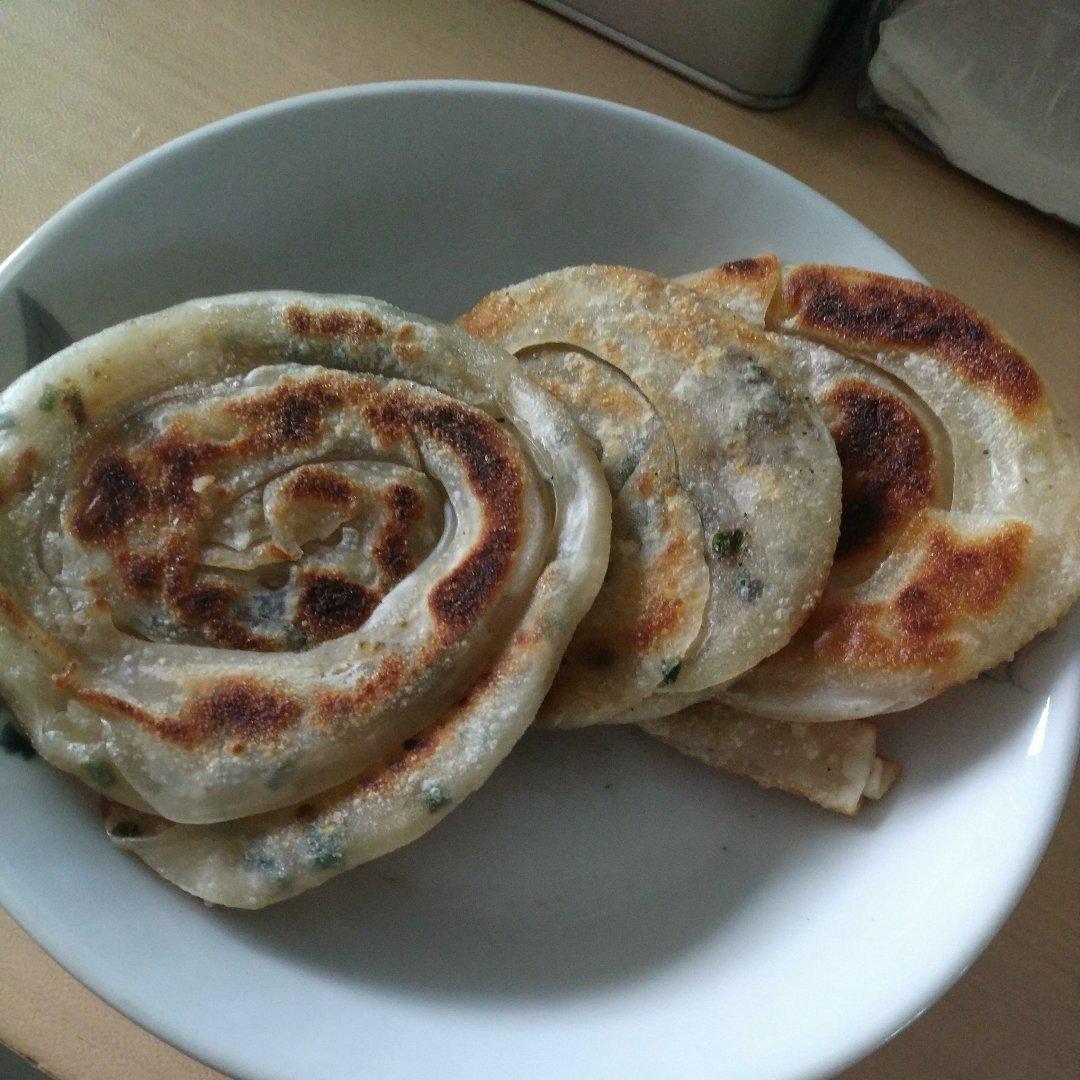 饺子皮葱油饼