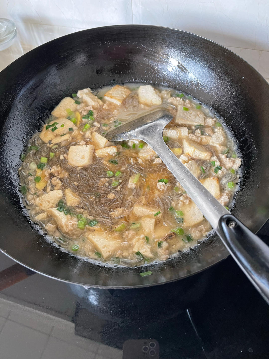 肉末豆腐粉丝煲