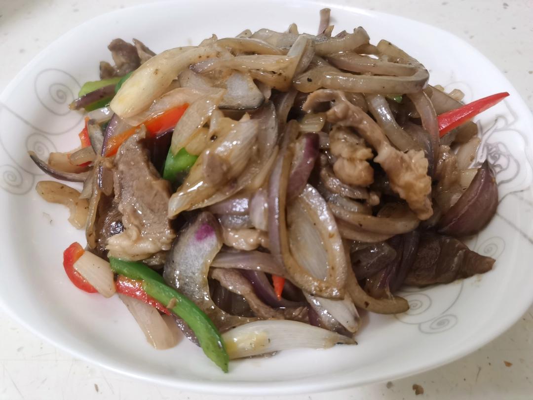 家常孜然洋葱炒羊肉