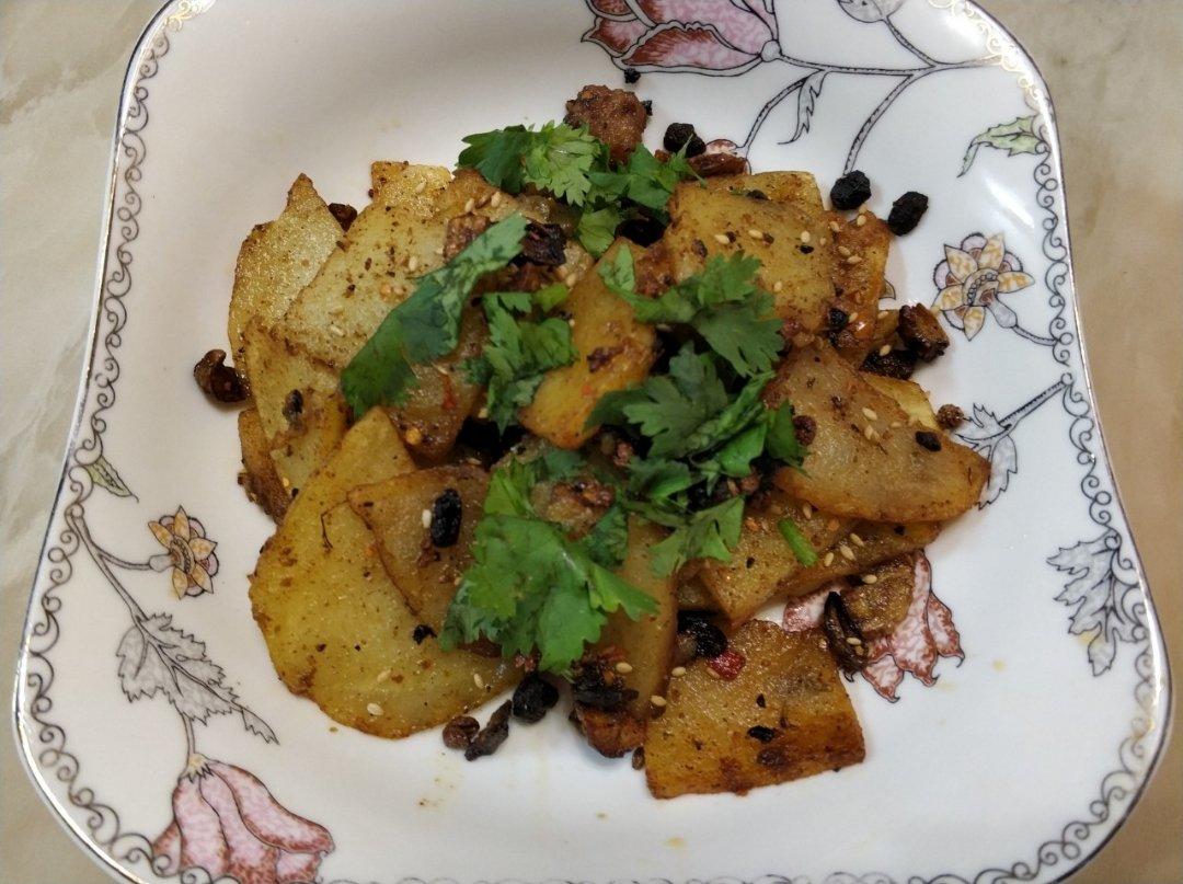 干锅土豆片