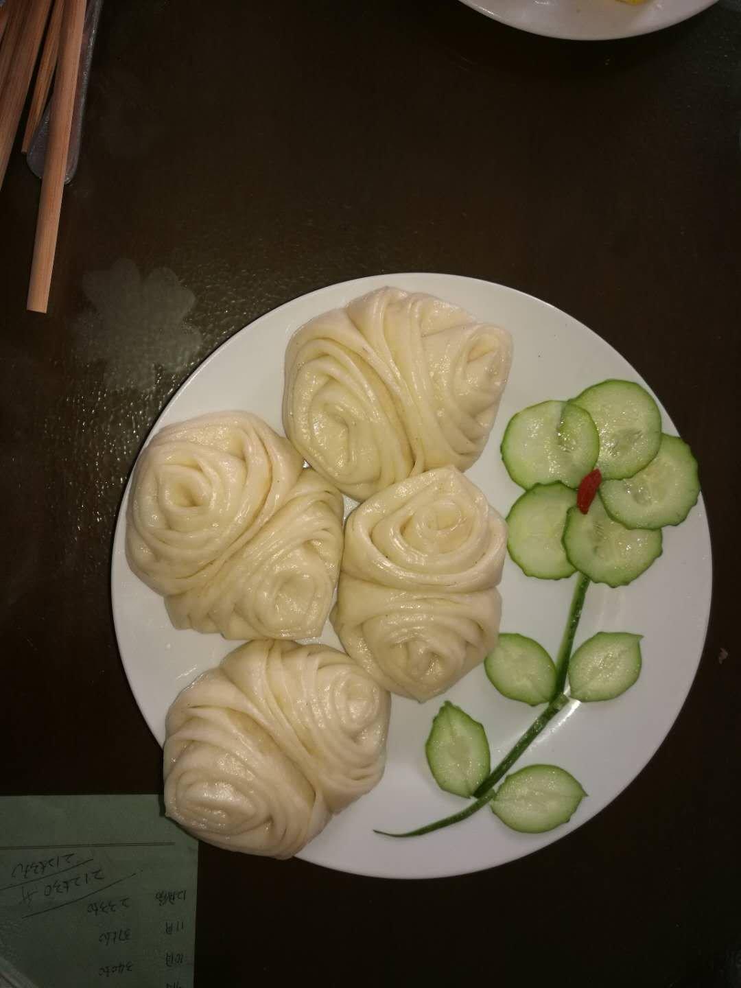 创意玫瑰花馒头