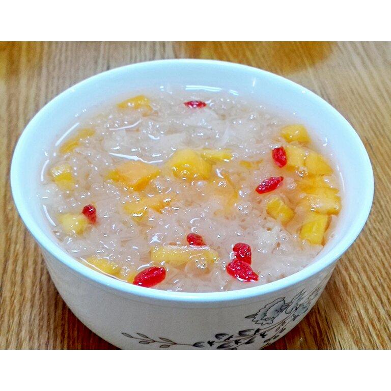 红枣木瓜银耳汤