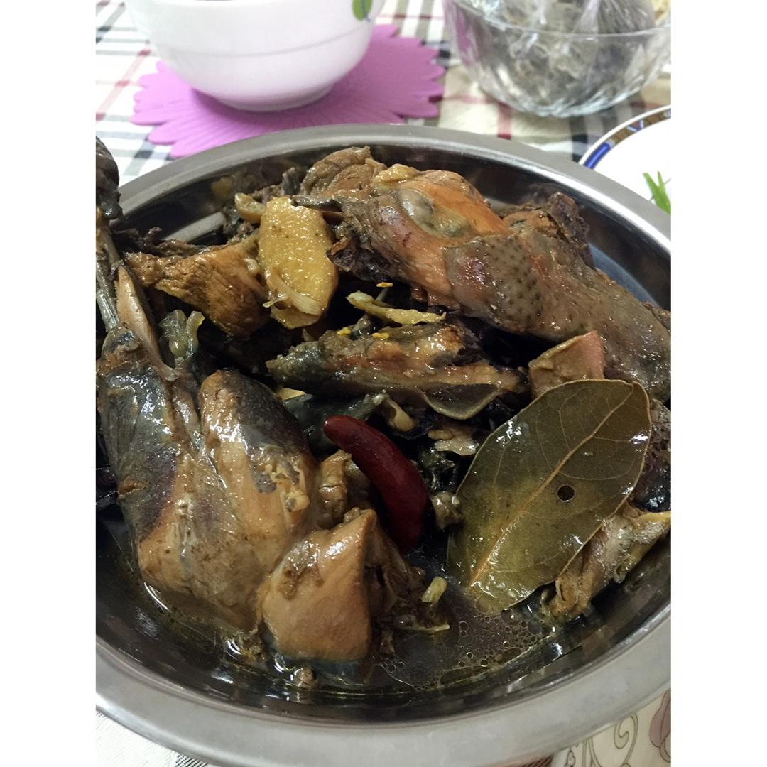 卤鸡肉