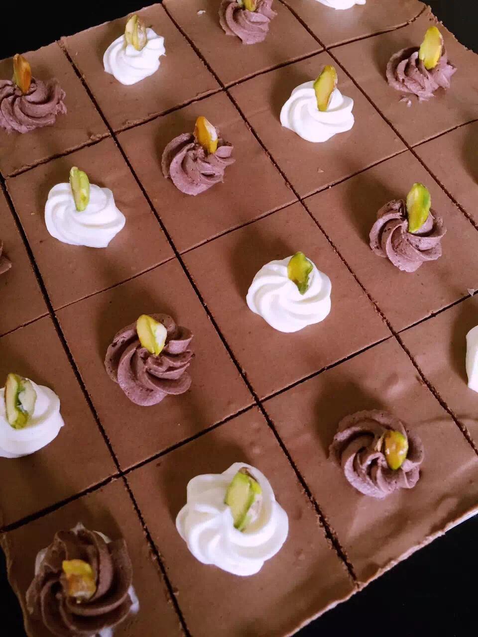 巧克力方形慕斯蛋糕