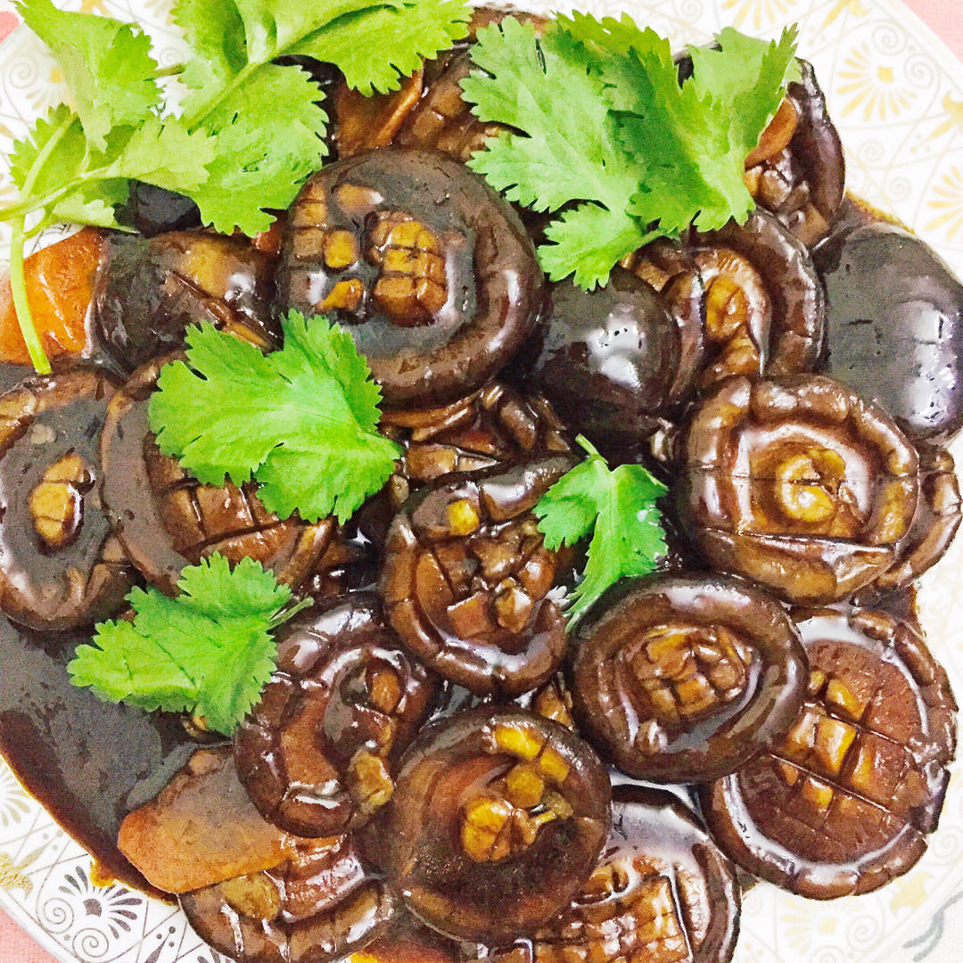 鲜嫩多汁，比鲍鱼还好吃红烧香菇