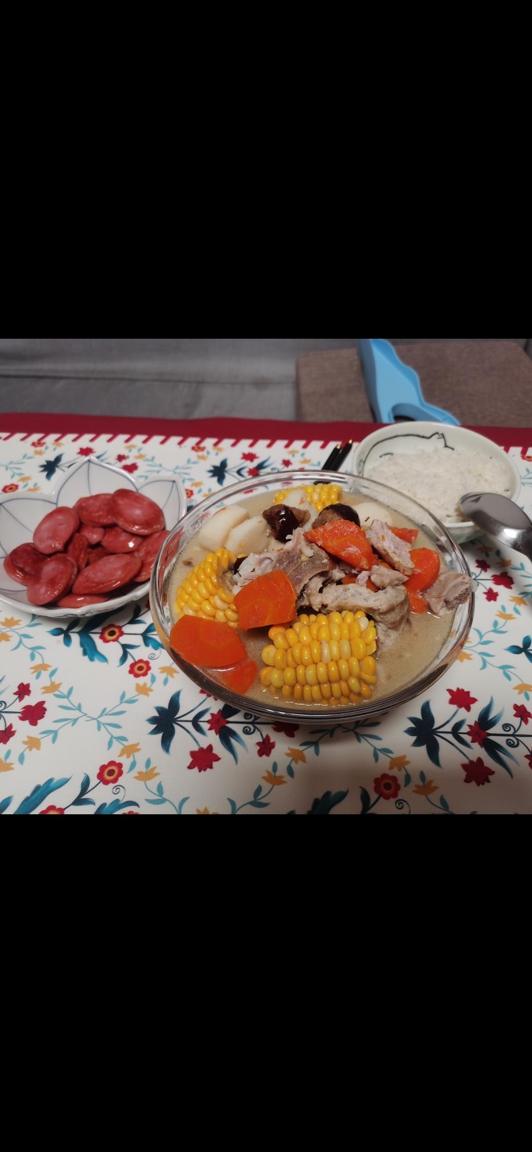 山药玉米🌽排骨汤