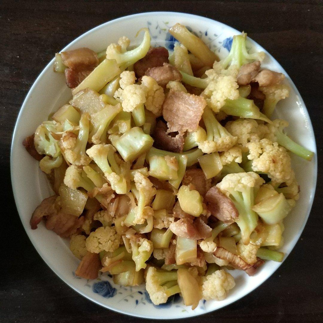 家常炒菜花