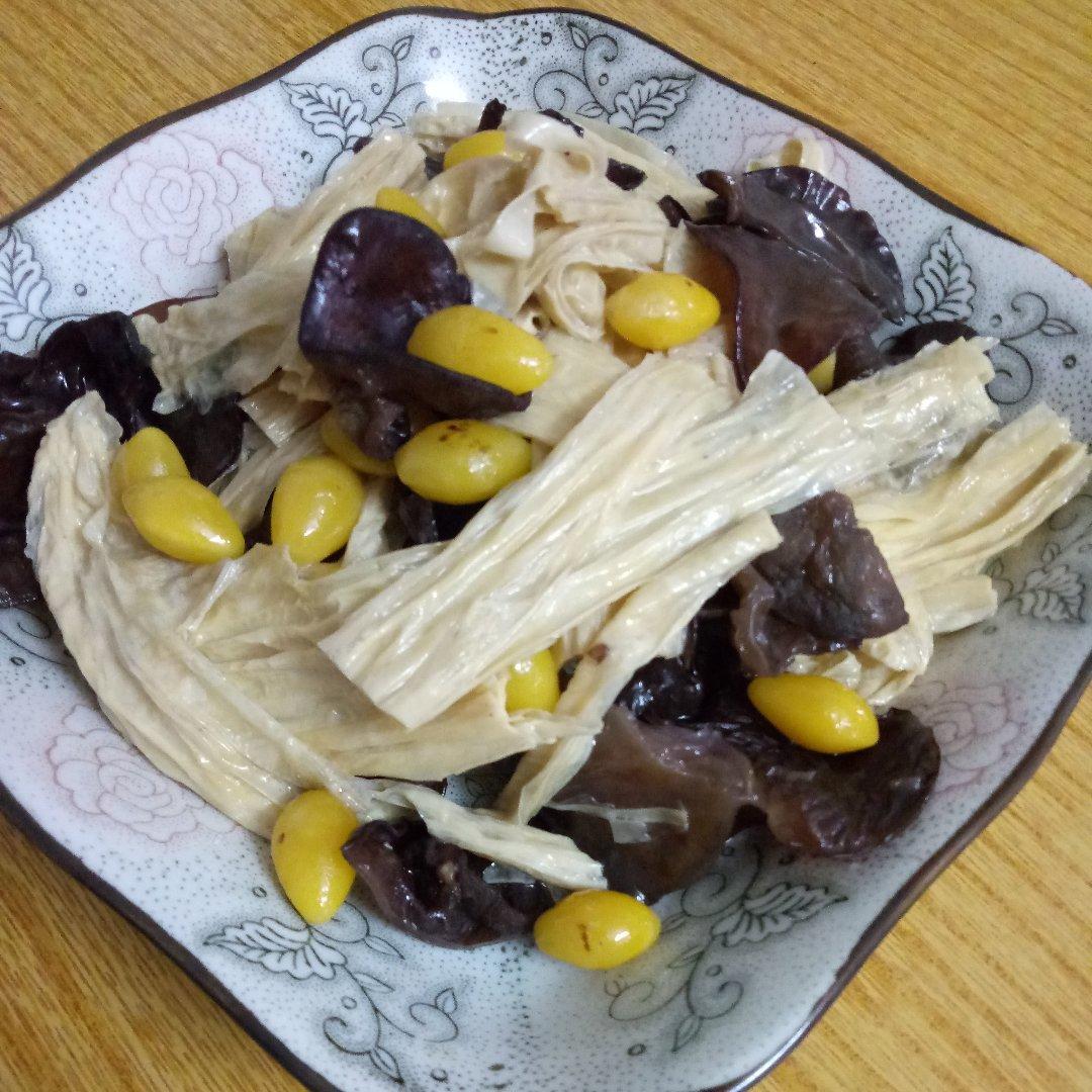 木耳腐竹炒白果