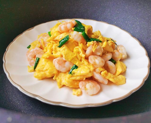 虾仁炒鸡蛋怎么做好吃又简单的做法