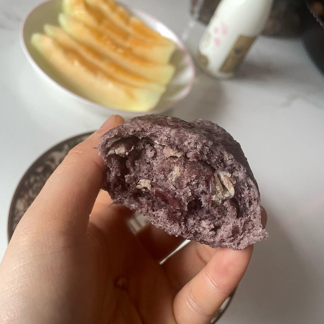 黑米馒头