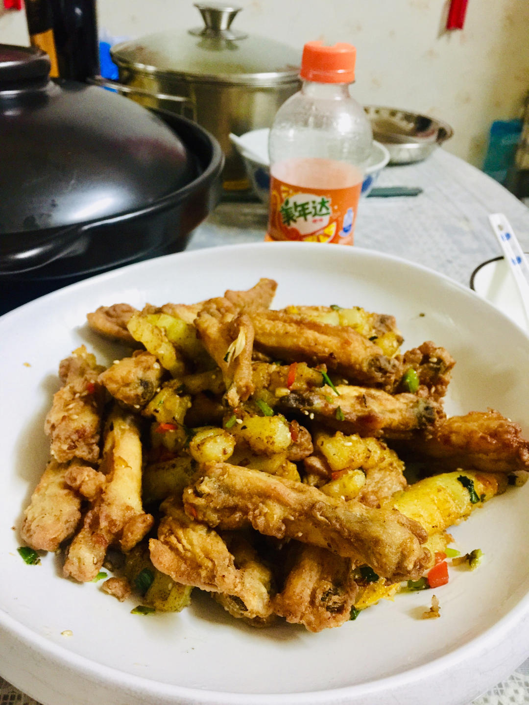 椒盐鸡中翅的做法
