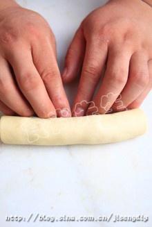 洋葱面包圈的做法 步骤5