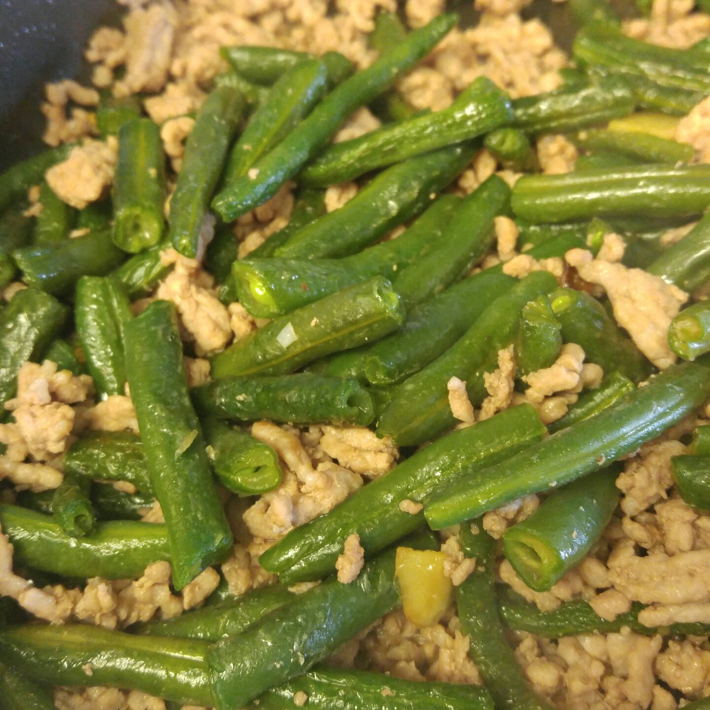 老丁的私房菜-干煸四季豆