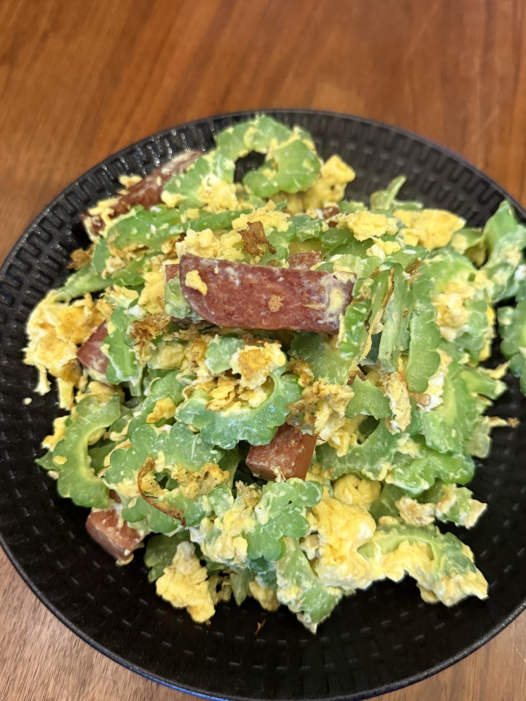琉球家常菜2-午餐肉苦瓜炒蛋