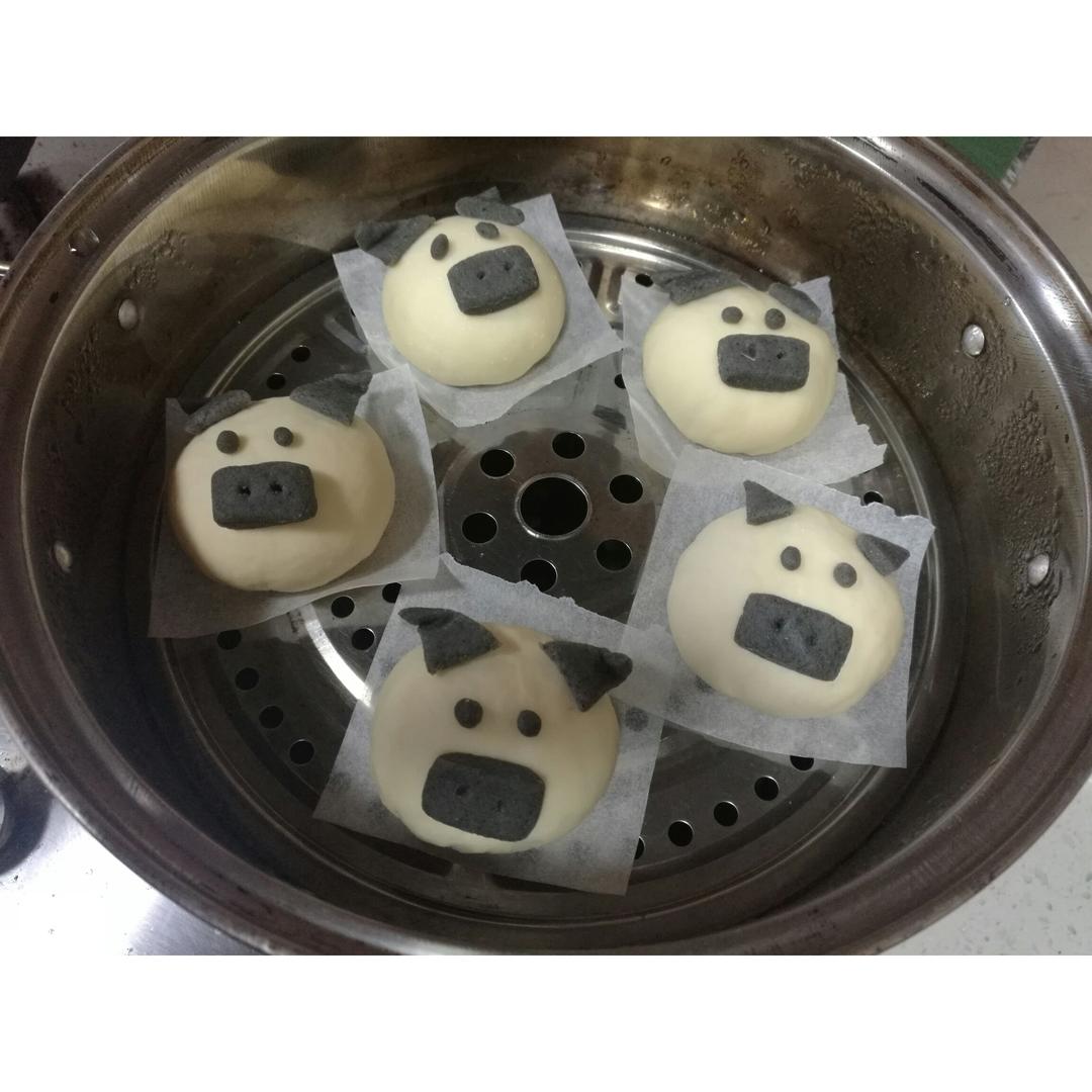 小猪奶黄包
