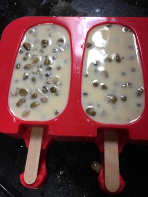 牛奶绿豆冰棍的做法 步骤3