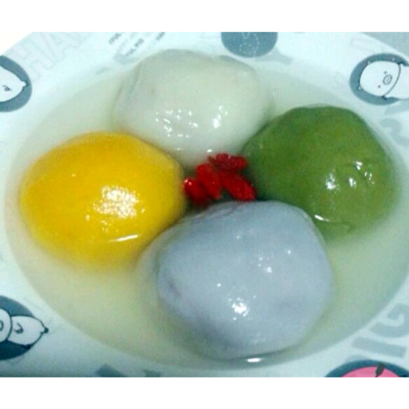 彩色汤圆