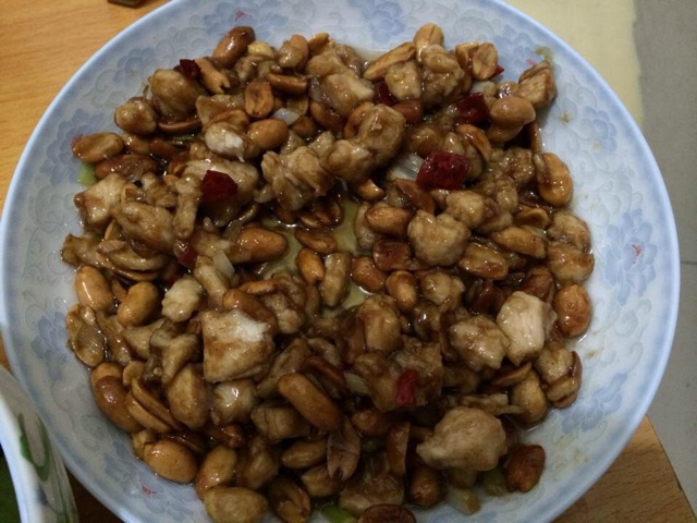 宫爆鸡丁