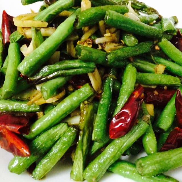 深海小妖做的素干煸豆角
