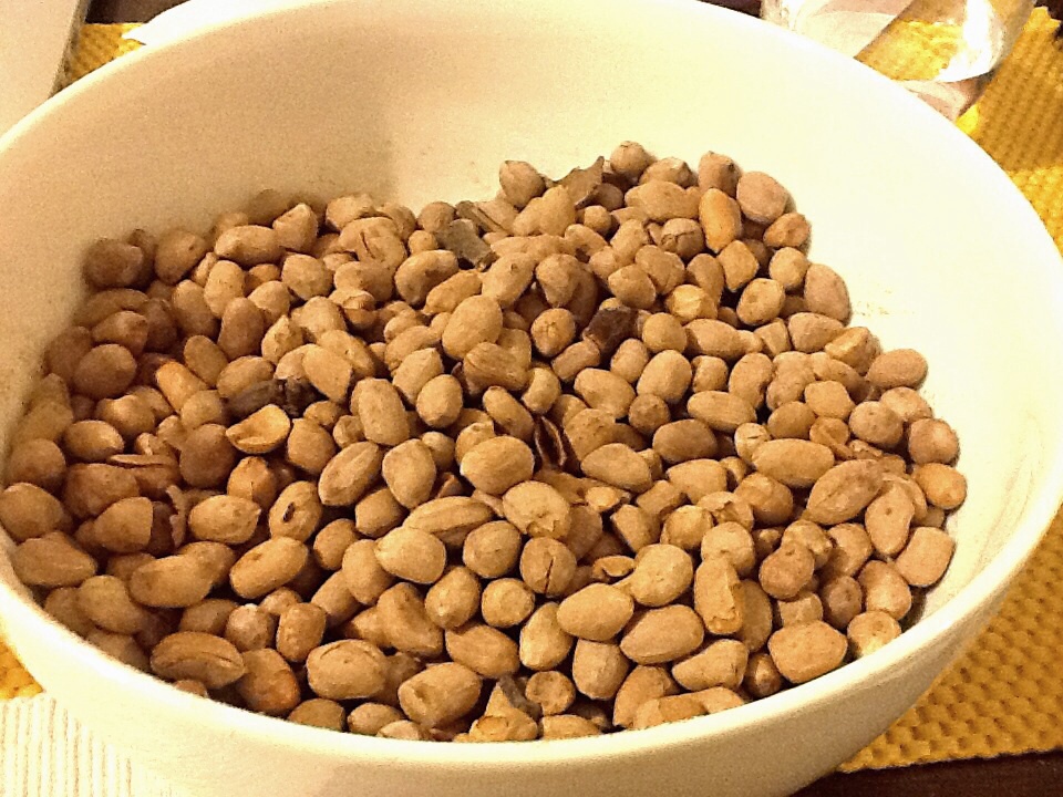 盐炒五香花生米