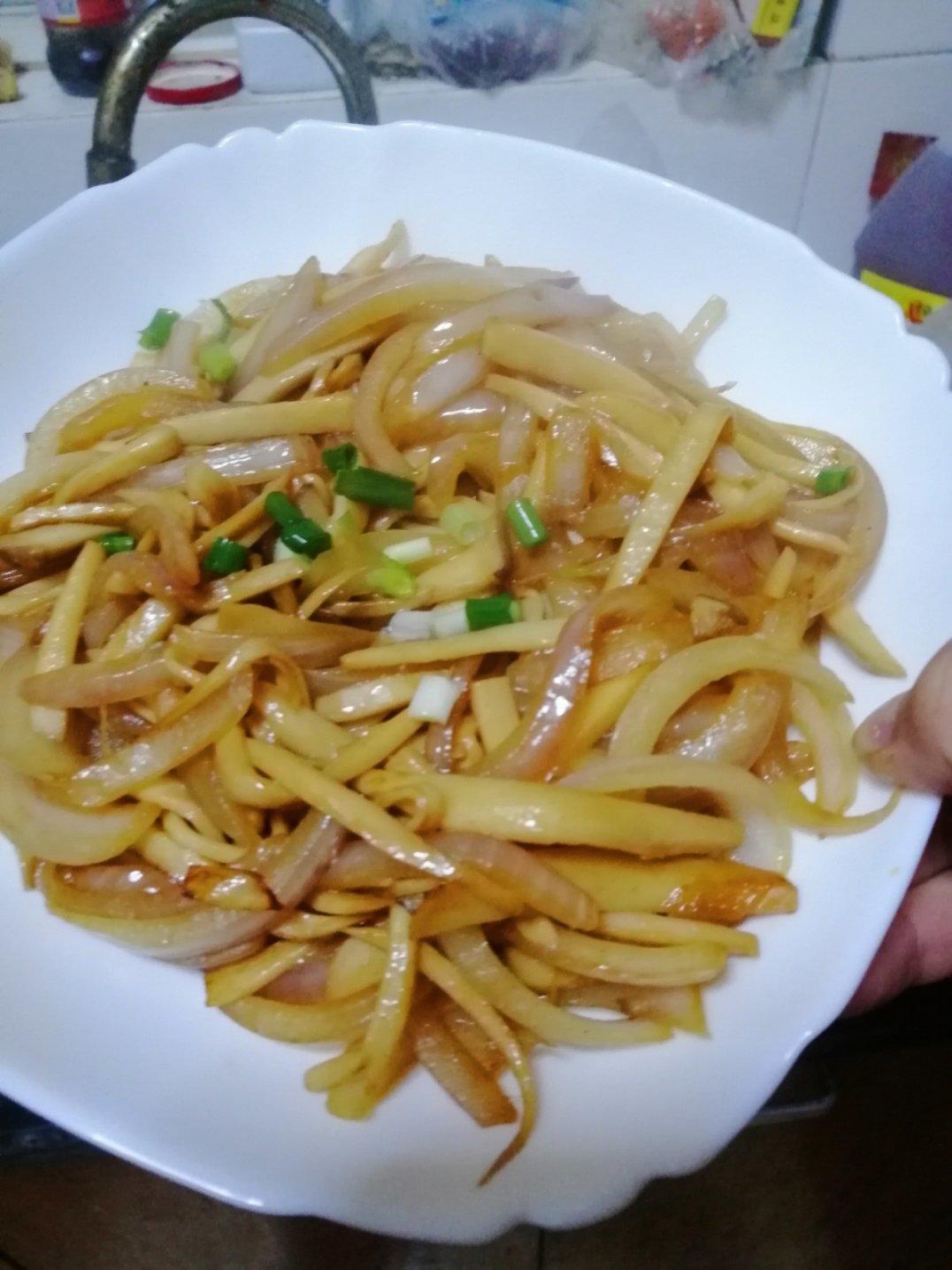 洋葱遇到杏鲍菇