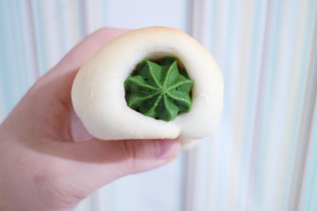 抹茶螺旋卷面包