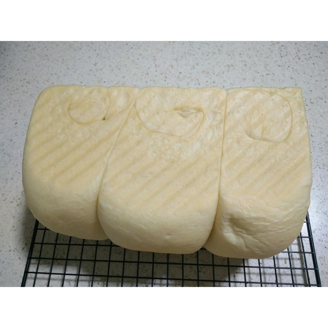 夺命软吐司(๑´ڡ`๑)超软拉丝极速方便的一次发酵吐司