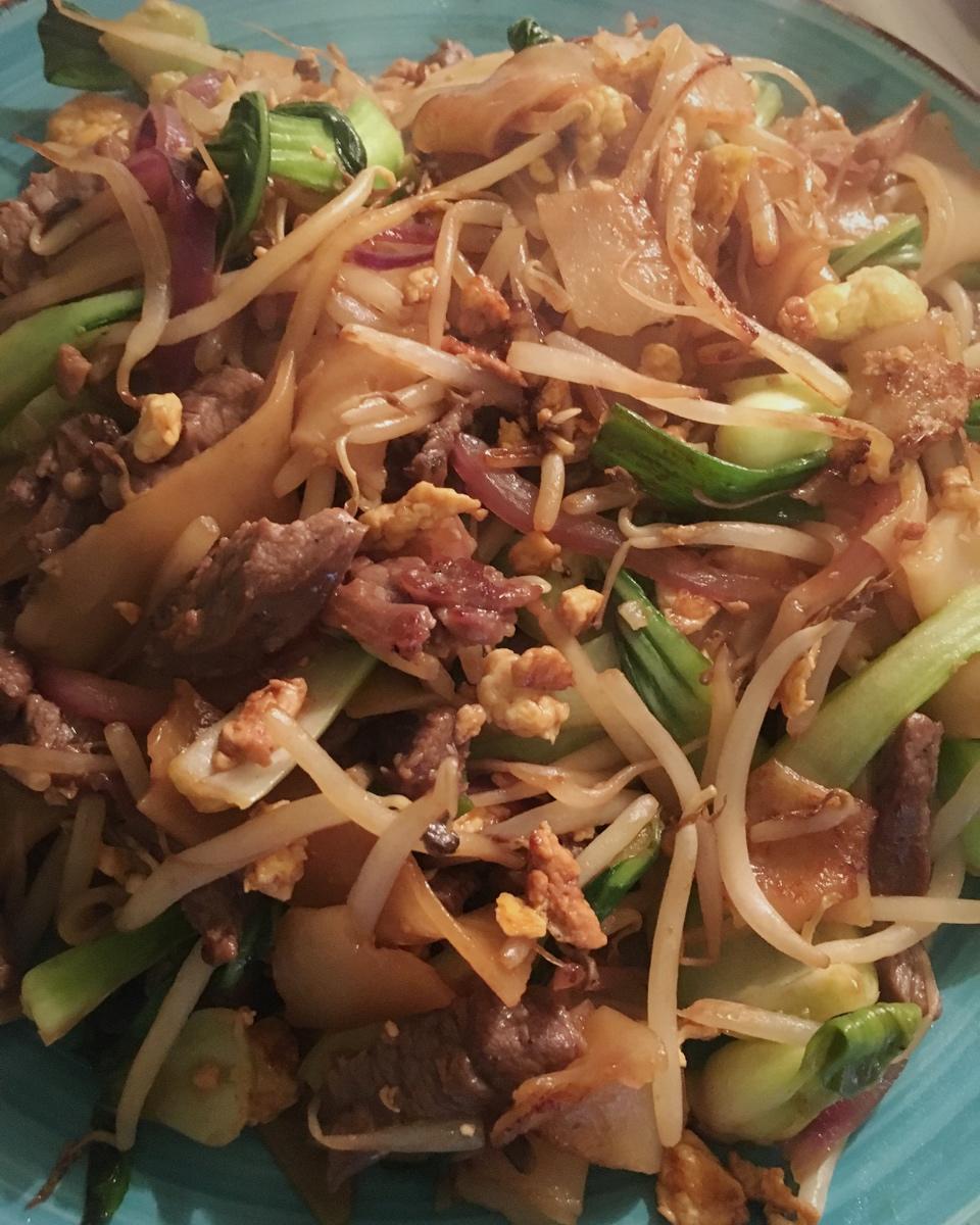 港式干炒牛河