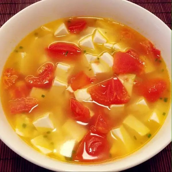 西红柿土豆炖豆腐的做法