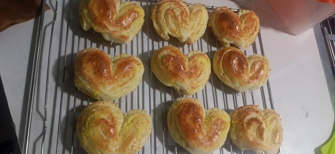 心形奶香椰蓉面包