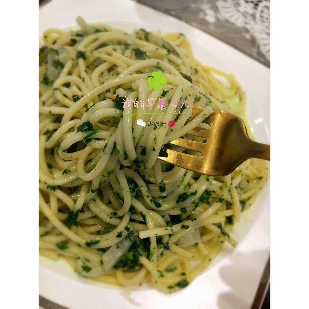 菠菜意面