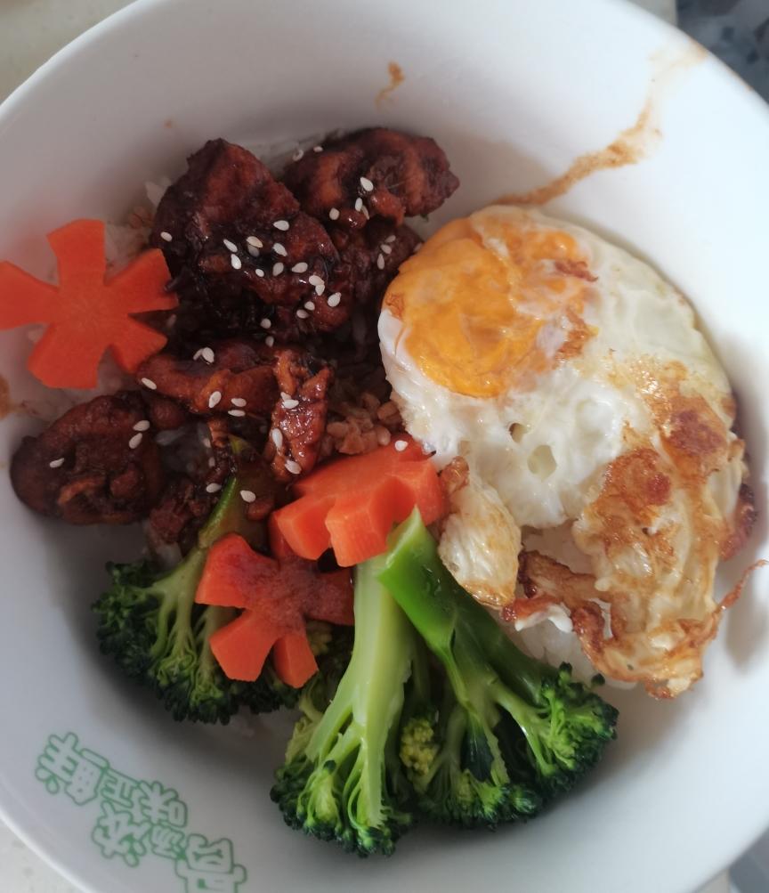 吉野家照烧鸡腿饭