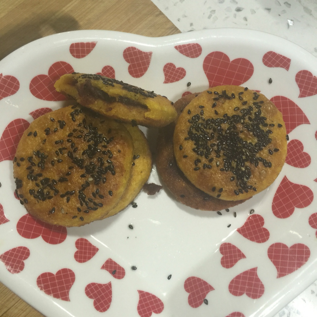 胡萝卜豆沙煎饼