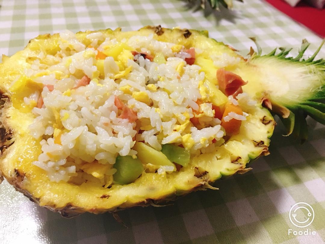 菠萝炒饭